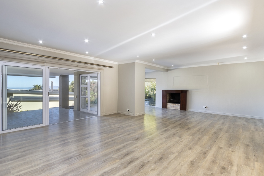 3 Bedroom Property for Sale in Helena Heights Western Cape